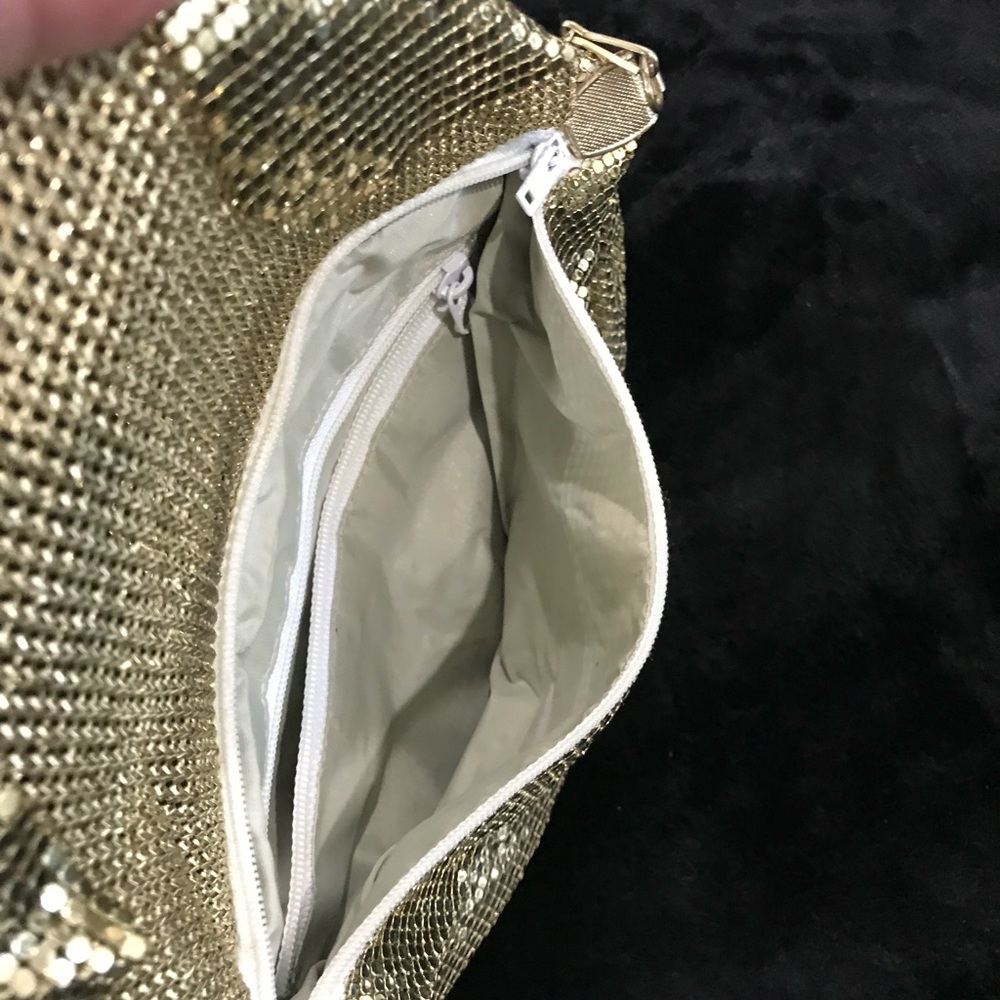 💥SOLD💥Woman’s Evening Bag - Picture 4 of 4